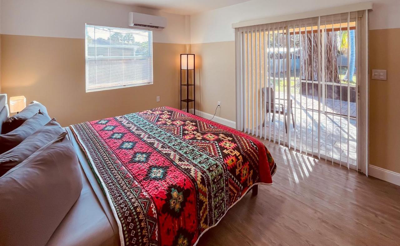 פורט מאיירס White Orchid Apartments מראה חיצוני תמונה